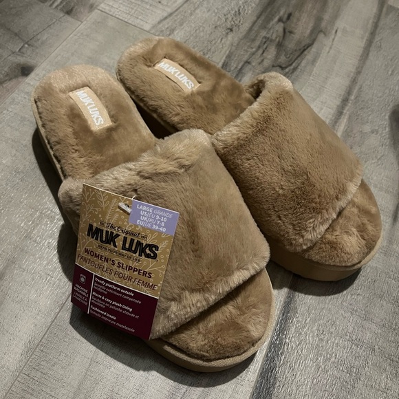NWT Muk Luks Kirstey Slide Sz L (9-10) - Picture 4 of 7